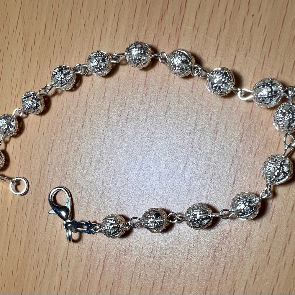NWOT Elegant Silver Bracelet Handmade in Spain/Artisan, Lightweight Design - Picture 8 of 12